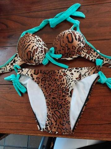 Bikini maat M. beschikbaar voor biedingen