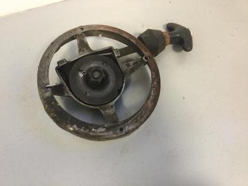 Starter Agria 2100 beschikbaar voor biedingen