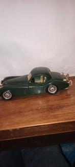 Jaquar  coupe XK120 schaal 1:24, Ophalen of Verzenden, Zo goed als nieuw, Auto, Bburago