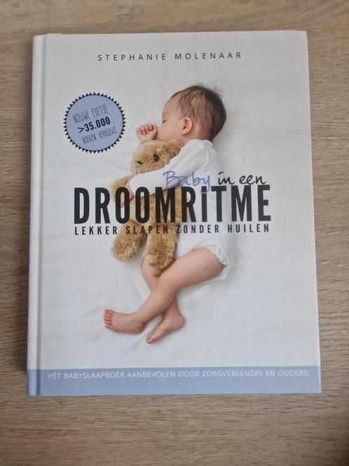 Stephanie Molenaar - Baby in een droomritme, Boeken, Zwangerschap en Opvoeding, Zo goed als nieuw, Ophalen of Verzenden