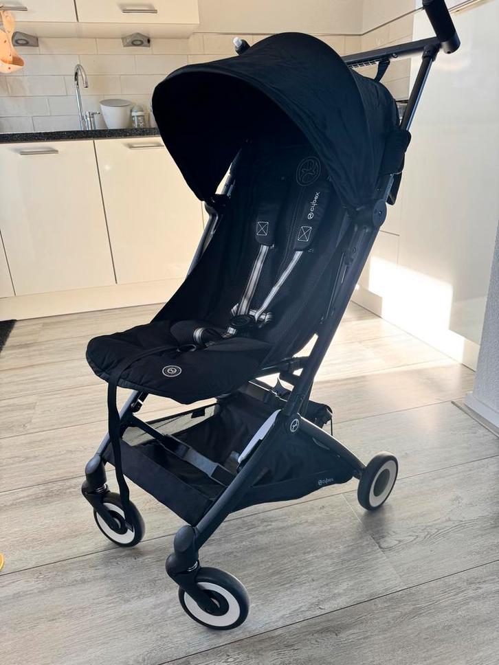 Cybex Libelle buggy  met regenhoes en reistas!, Kinderen en Baby's, Kinderwagens en Combinaties, Zo goed als nieuw, Kinderwagen