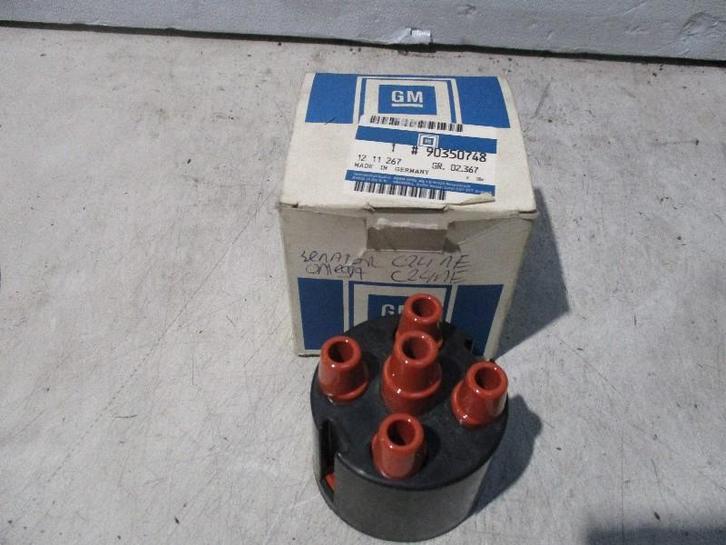 Verdelerkap Opel Omega A (16/17/19) 1991 90350748, Auto-onderdelen, Motor en Toebehoren, Opel, Gebruikt