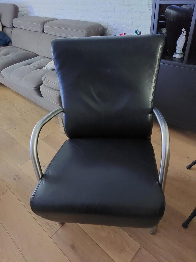 Zwarte leren design fauteuil, Ophalen, Gebruikt, Design, 75 tot 100 cm