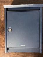 Brievenbus blauw BRABANTIA, Ophalen of Verzenden, Zo goed als nieuw, Aluminium, Wandbrievenbus