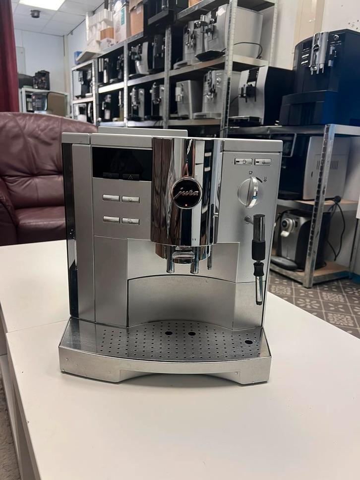 Jura s 9, Witgoed en Apparatuur, Koffiezetapparaten, Zo goed als nieuw, Gemalen koffie, Koffiebonen, Koffiemachine, 10 kopjes of meer