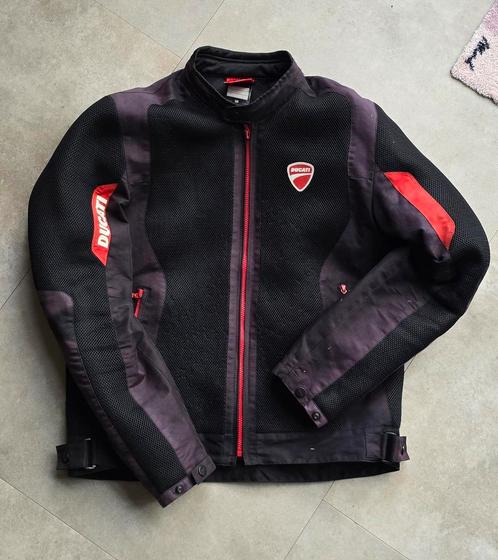 Ducati zomerse doorwaai jas maat XL met windstopper, Motoren, Kleding | Motorkleding, Jas | textiel, Heren, Tweedehands, Ophalen of Verzenden