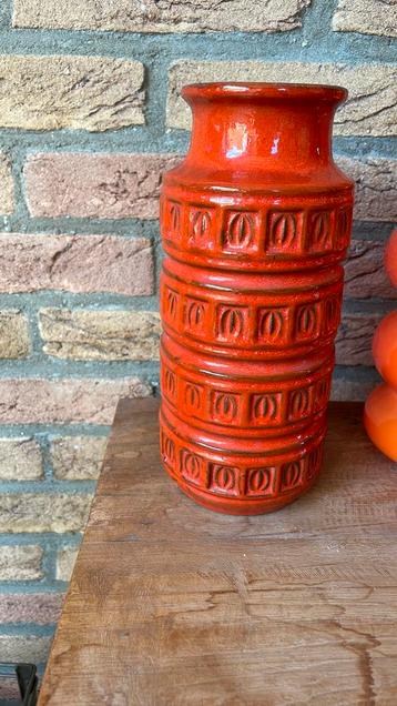 Vintage West germany vaas oranje. beschikbaar voor biedingen