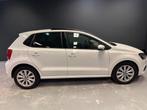 Volkswagen Polo 1.4 TDI Highline DSG AUTOMAAT LM PANO NL APK, Gebruikt, Euro 6, 580 kg, Wit