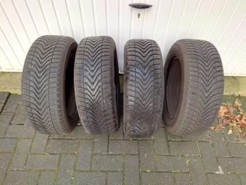 Vredestein Snowtracs 195/60 R15 winterbanden op velg beschikbaar voor biedingen