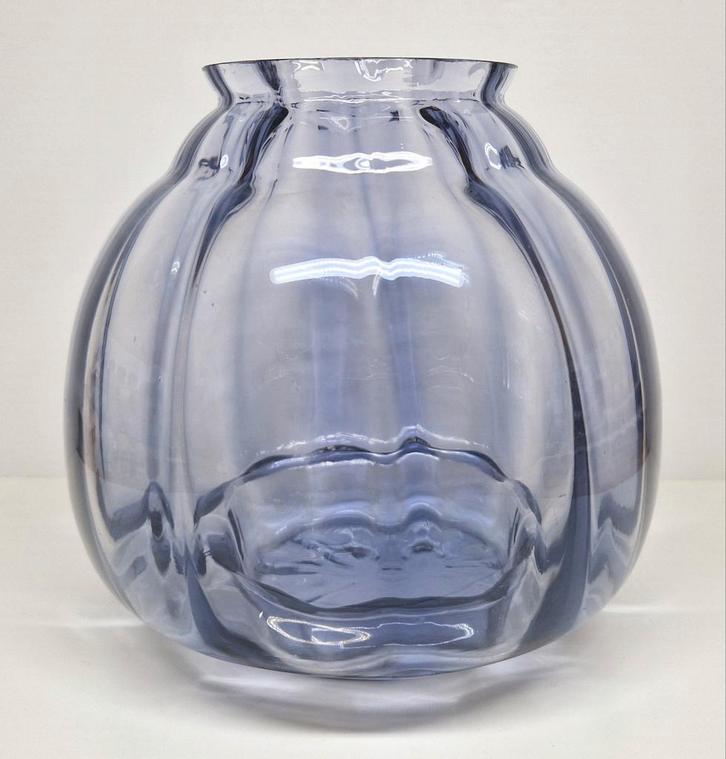 A.D. Copier Glasfabriek Leerdam rouwpaarse Flora vaas 1938., Antiek en Kunst, Antiek | Glas en Kristal, Ophalen of Verzenden