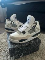 Jordan 4 Military Black, Kleding | Heren, Schoenen, Wit, Ophalen of Verzenden, Sneakers of Gympen, Gedragen