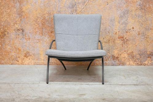 Als nieuw! grijze stoffen Harvink Uncle Sam design fauteuil, Huis en Inrichting, Fauteuils, Zo goed als nieuw, Metaal, Stof, 50 tot 75 cm