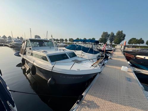 Bates Astral 810 incl. ligplaats tot 1-10-2026, Watersport en Boten, Motorboten en Motorjachten, Gebruikt, Polyester, 6 tot 9 meter