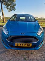 Ford Fiësta 1.0 Titanium 2014 CruiseControl NieuwDistributie, Auto's, Voorwielaandrijving, Parkeersensor, 525 kg, Blauw