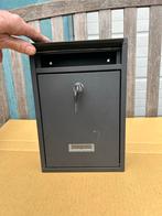 Brievenbus met slot - 32x22x9cm, Ophalen, Gebruikt, Staal, Wandbrievenbus