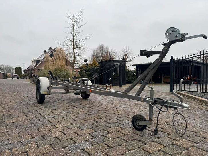 2x een Goede en stevige boot trailer, Watersport en Boten, Boottrailers, Zo goed als nieuw, Minder dan 6 meter, Ophalen