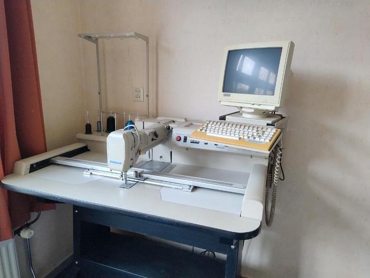 Meistergram borduurmachine model/type 900XLC, Hobby en Vrije tijd, Borduren en Borduurmachines, Gebruikt, Borduurmachine, Machineborduren