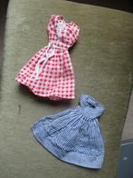 2  Vintage   barbie    Bild lilly ? jurkjes   jaren 60, Verzenden, Zo goed als nieuw, Kleertjes