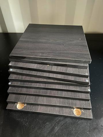 10 Zwarte KALLAX deuren beschikbaar voor biedingen