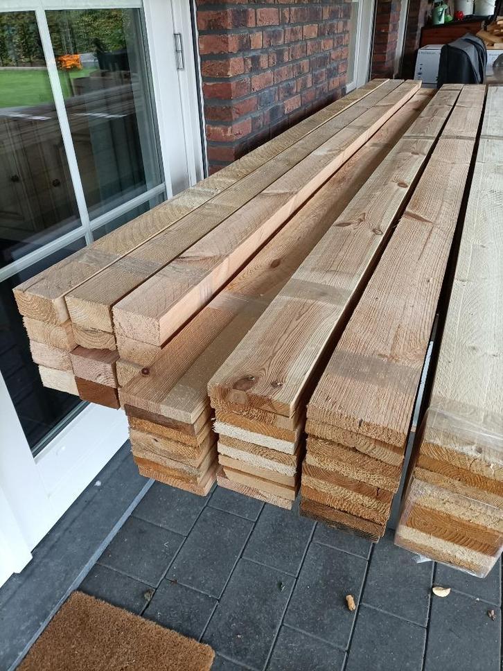 hout balken planken voor de klusser kippenhok schuurtje ed, Tuin en Terras, Palen, Balken en Planken, Zo goed als nieuw, Palen