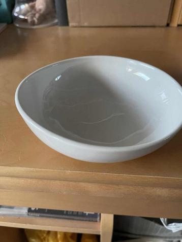 servies van intermezzo magnetron en vaatwasserbestendig  beschikbaar voor biedingen