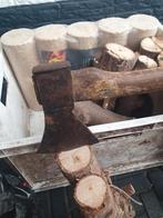 Set Haardhout, Briketten, Krat en Bijl, Tuin en Terras, Haardhout, Minder dan 3 m³, Ophalen, Overige houtsoorten, Stammen