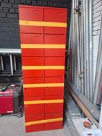Rode Locker Kast / Kluisjeskast, Huis en Inrichting, Kasten | Lockerkasten, Ophalen of Verzenden, Gebruikt, Industrieel