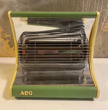 vintage straalkacheltje beschikbaar voor biedingen
