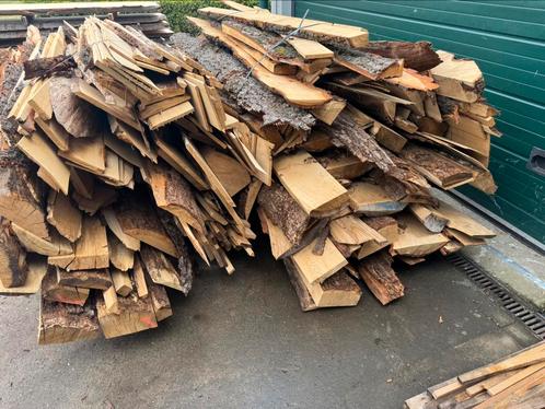 Mooi pakketten eiken schaaldelen 2,5 kuub, Doe-het-zelf en Verbouw, Hout en Planken, Zo goed als nieuw, Plank, Eiken, Ophalen