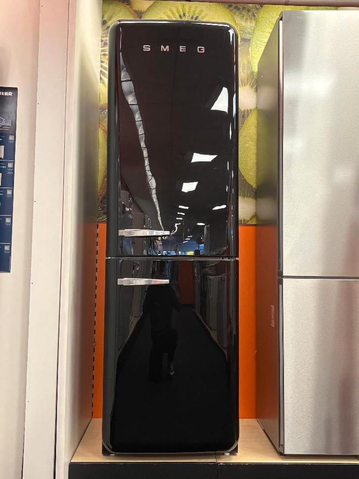 SMEG FAB32RBL5 (INCLUSIEF VOLLEDIGE FABRIEKSGARANTIE), Witgoed en Apparatuur, Koelkasten en IJskasten, Nieuw, Met aparte vriezer