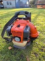 Husqvarna 130BT Ruggedragen Bladblazer - Krachtig!, Tuin en Terras, Bladblazers, Benzine, Gebruikt, Ruggedragen, Ophalen of Verzenden