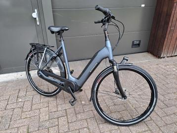 Batavus Fines C8, Nex8. Bosch 50Nm, 500Wh accu. 61 Frame!!!! beschikbaar voor biedingen