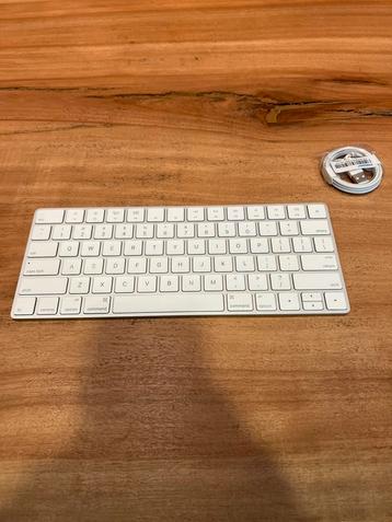 Apple Magic Keyboard 2 oplaadbaar beschikbaar voor biedingen