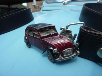 2CV Charleston Buckle + riem beschikbaar voor biedingen