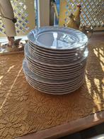 Porseleinen vintage borden Schinding Beieren Duitsland nw.st, Nieuw, Ophalen of Verzenden, Bord(en), Effen