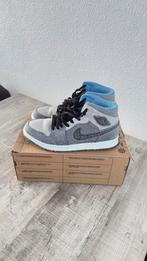 Air Jordan 1 Mid SE Schoen Maat 44, Kleding | Heren, Schoenen, Ophalen of Verzenden, Zo goed als nieuw, Overige kleuren, Sneakers of Gympen