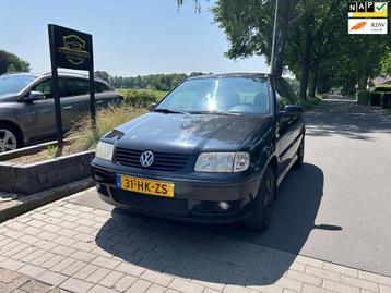 Volkswagen Polo 1.4 Trendline,SPORTSTOELEN,TREKHAAK,MET APK beschikbaar voor biedingen