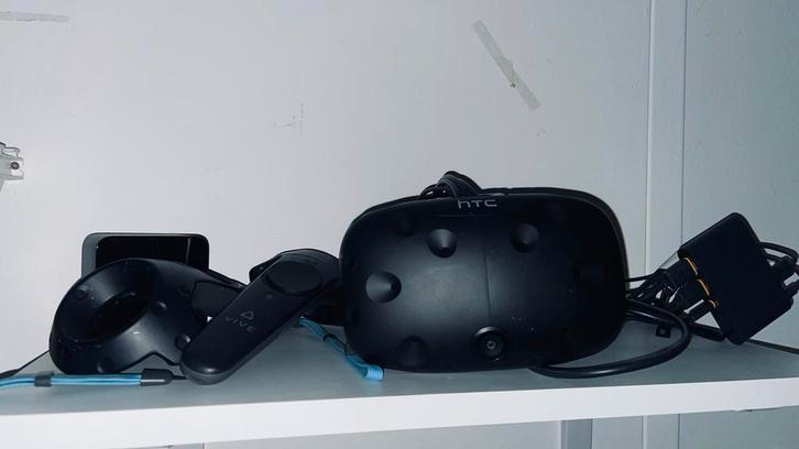 HTC Vive VR Headset - Complete Set, Spelcomputers en Games, Virtual Reality, Gebruikt, Pc, VR-bril, Ophalen