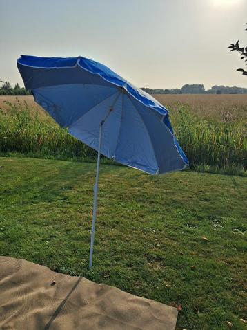 Parasol - UPF50 - Decathlon - blauw/zilver beschikbaar voor biedingen