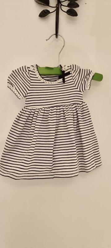 H&M jurk met vaste romper maat 50 in zeer goede staat beschikbaar voor biedingen