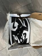 Air jordan panda, Ophalen of Verzenden, Zo goed als nieuw, Sneakers of Gympen