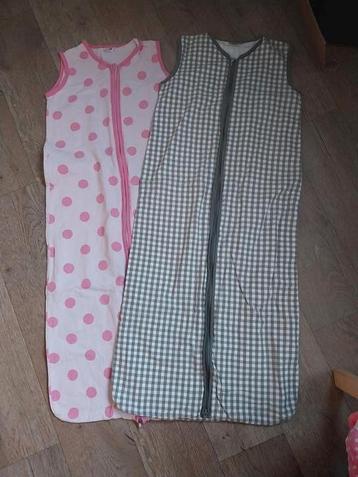 2 zomer slaapzakken 110 cm / mouwloos beschikbaar voor biedingen