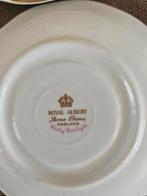 Royal Albert Lady Carlisle 6 theekopjes en roomstel, Ophalen, Zo goed als nieuw, Kop en/of schotel