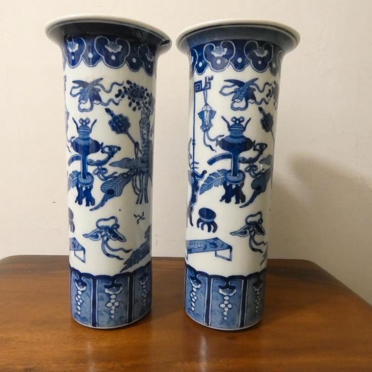 paar Chinees decor porseleinen sleeve vazen [1567], Antiek en Kunst, Antiek | Woonaccessoires, Ophalen