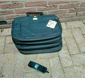 Laptop Tassen,EWENT,15,6",handvat,46 cm diagonaal,school,16" beschikbaar voor biedingen