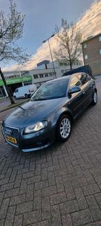 Audi A3 1.4 Tfsi 92KW Sportback 2010 Grijs, Auto's, Origineel Nederlands, Te koop, Zilver of Grijs, 5 stoelen