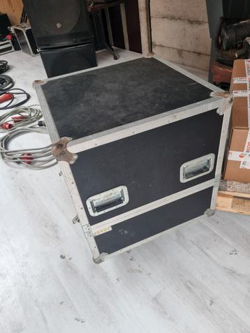 Flightcase Tophat op Wielen - 57x57x57 beschikbaar voor biedingen