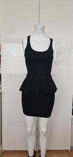 Bershka jurk maat XXS/32, Zwart, Zo goed als nieuw, Maat 34 (XS) of kleiner, Boven de knie