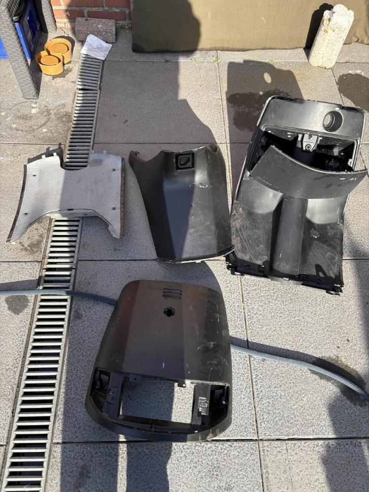 Piaggio skipper binnenkappenset, Fietsen en Brommers, Brommeronderdelen | Scooters, Gebruikt, Piaggio, Kap, Ophalen of Verzenden
