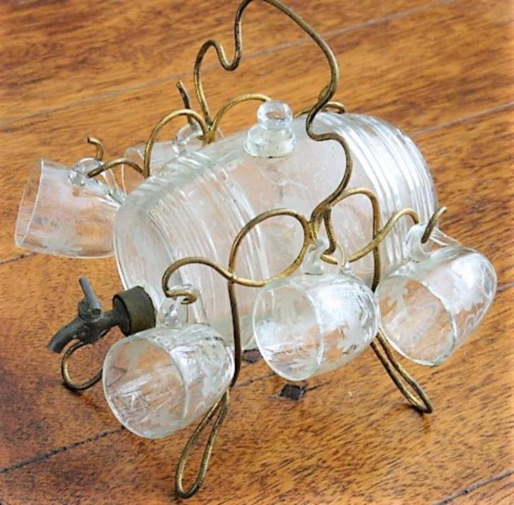 Oud Frans drank setje - glazen vat met glaasjes, Verzamelen, Glas en Borrelglaasjes, Zo goed als nieuw, Borrel- of Shotglas, Verzenden